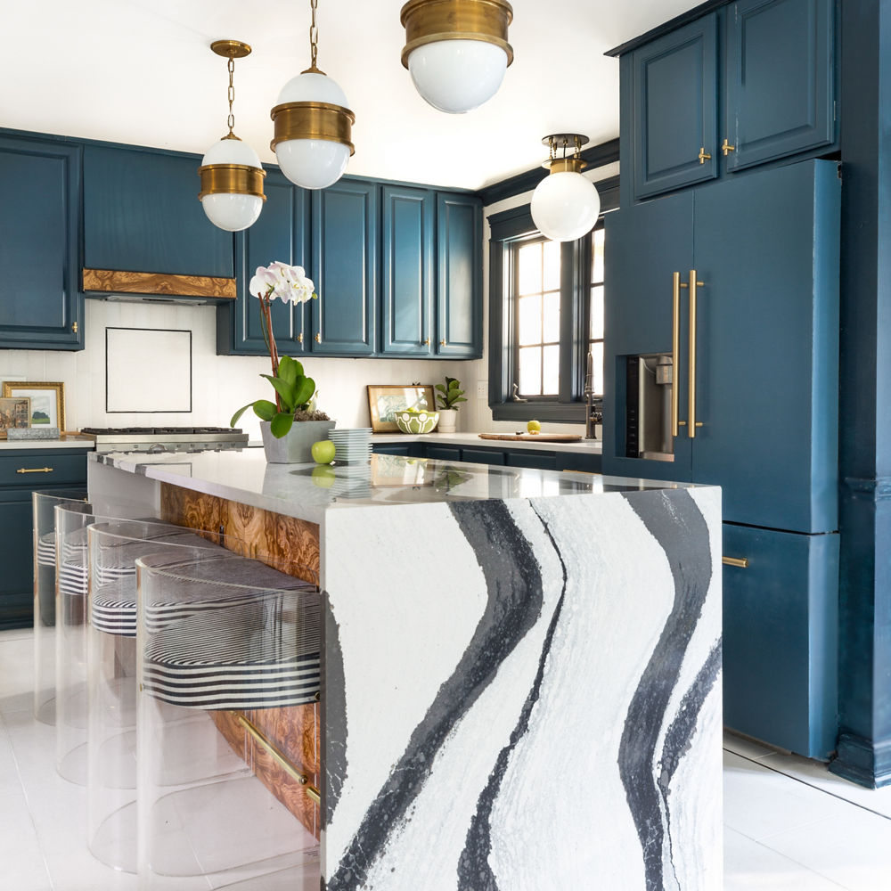 16 Smart Designs to Inspire Your L-Shaped Kitchen Island