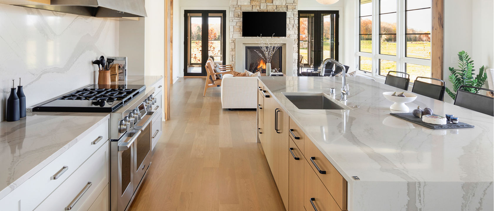 Take a Tour of This Stunning Brittanicca Warm Kitchen