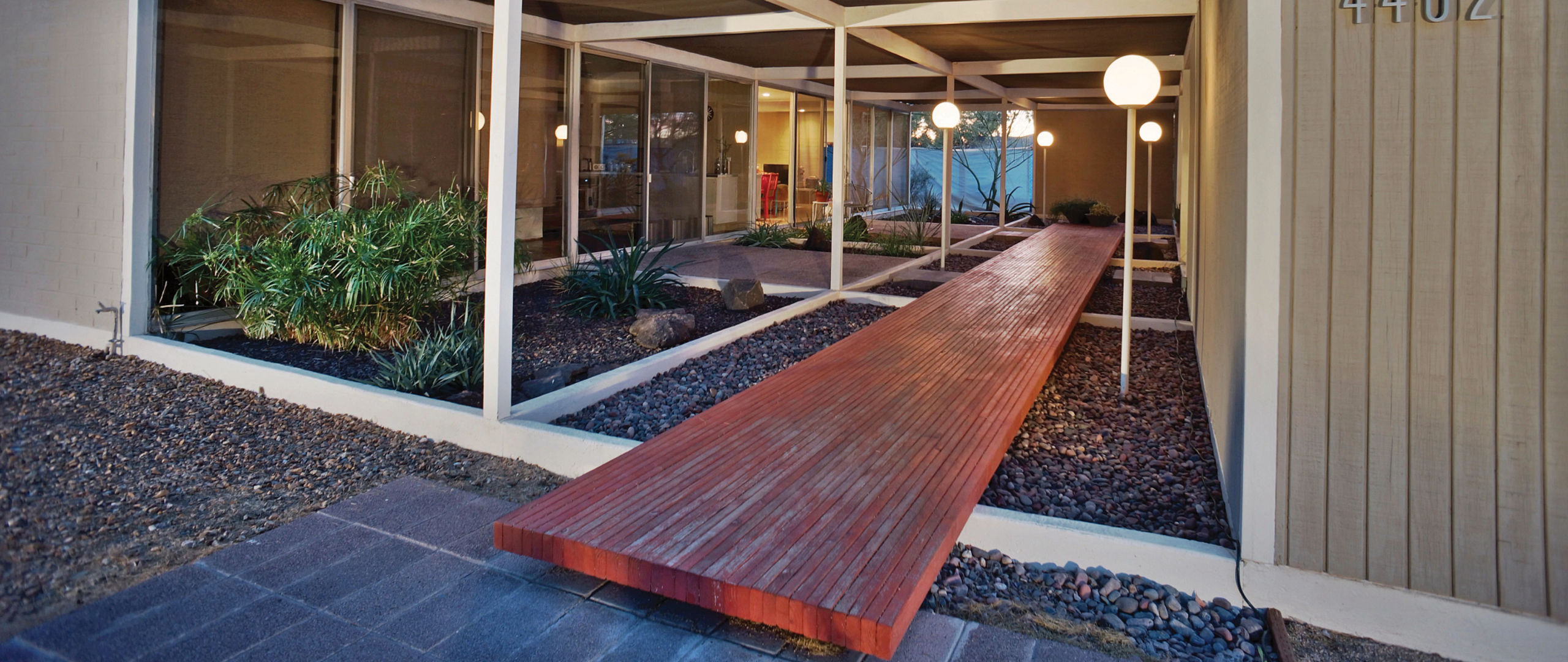 An exterior shot of Al Beadle's Arizona home.