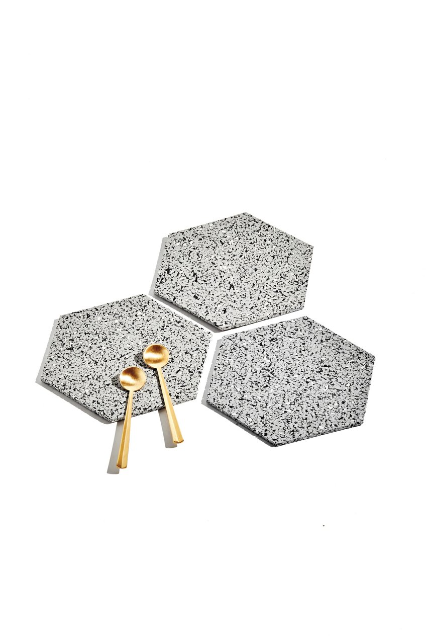 Hex Trivet Set in Gris