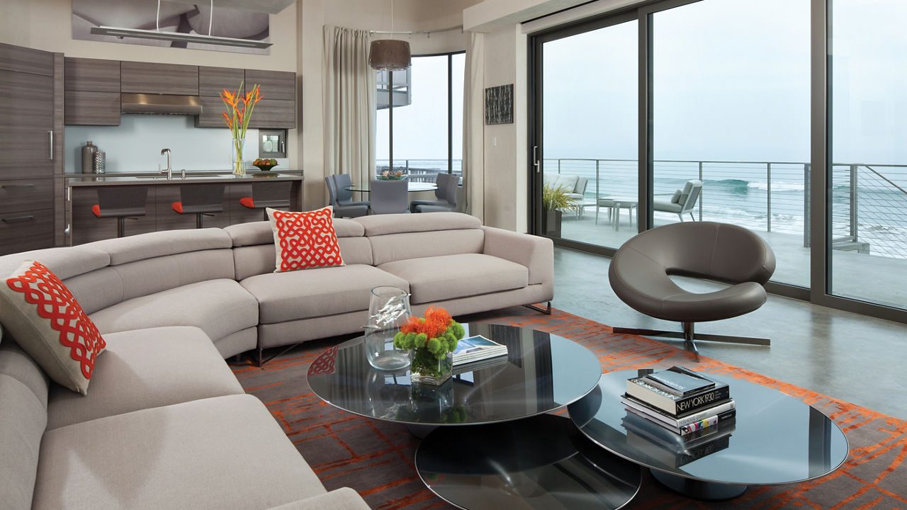 Bryan Cranston's Los Angeles beach house living room