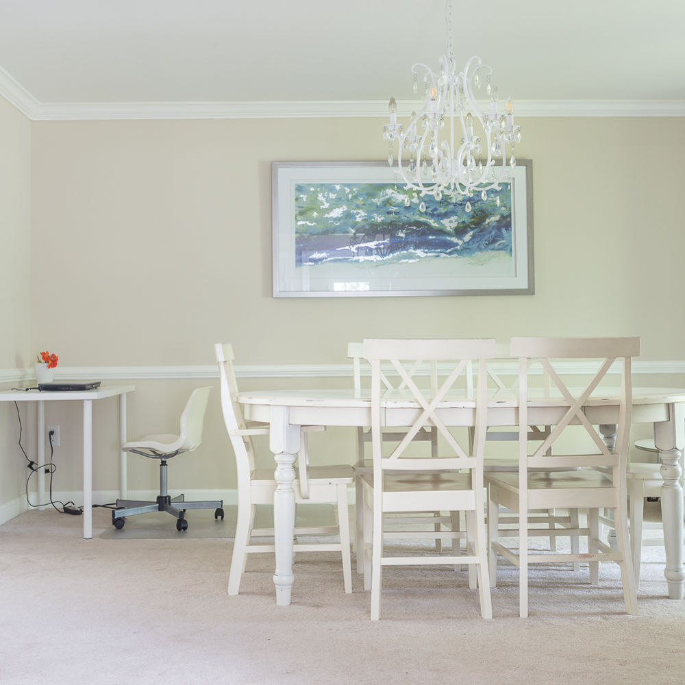 'Before' image of Jewel Marlowe's client's dining room