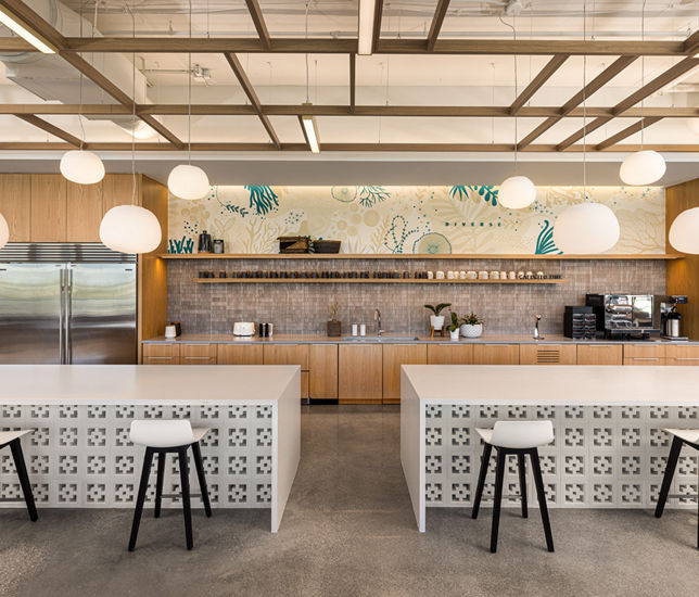 Minnesota Snow and Pikes Peak quartz countertops in Gensler Miami Office breakroom