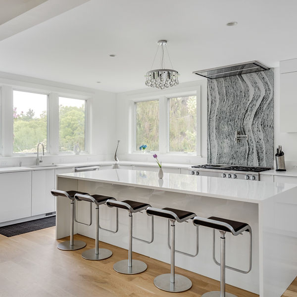 The Allure of Heirloom-Style Quartz Furniture