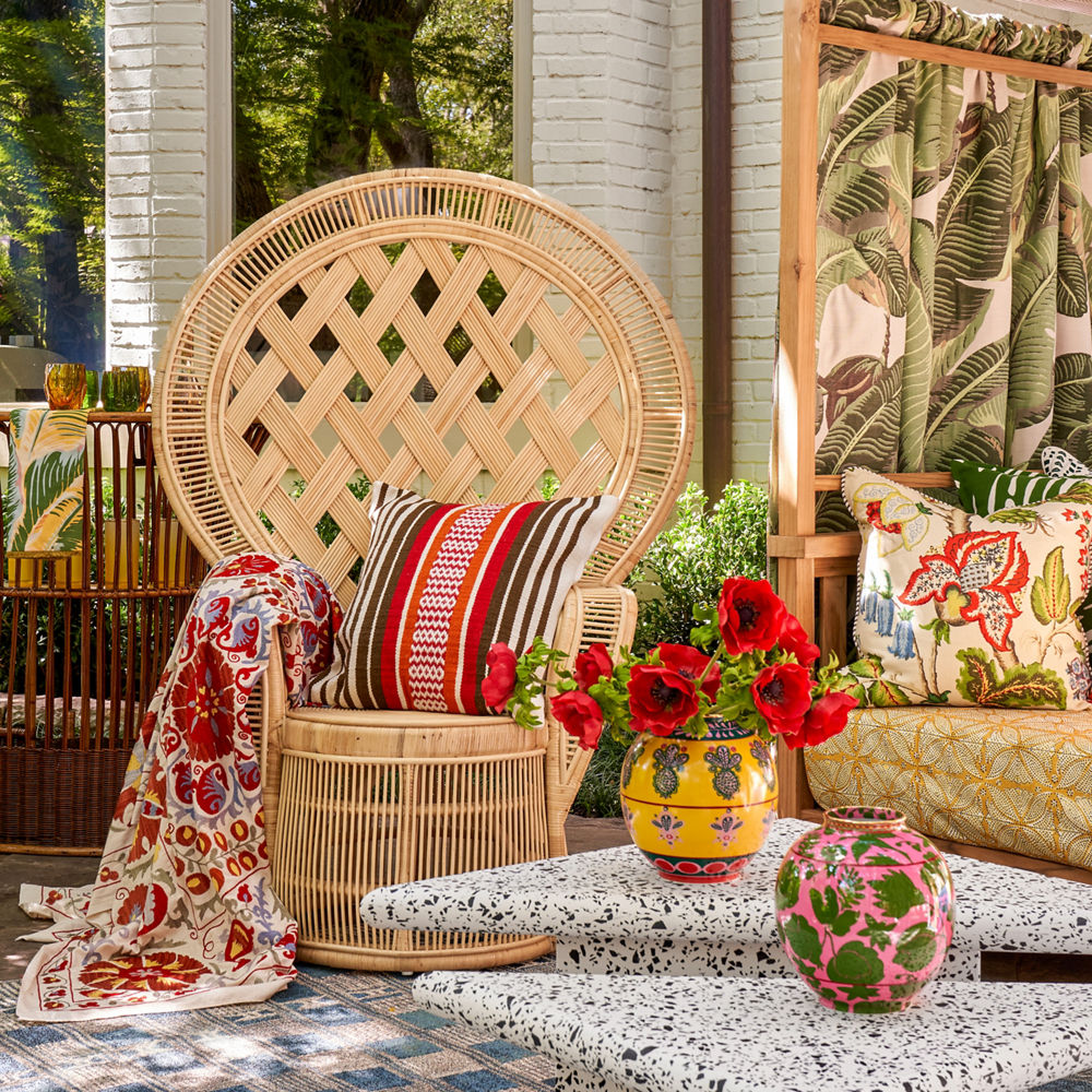 Outdoor covered patio with a table with a Cambria Terrazzo quartz exterior.