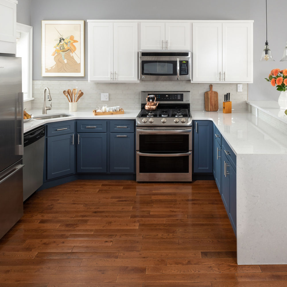 Cambria Waybourne quartz kitchen countertops in 'after' photo of kitchen countertop update