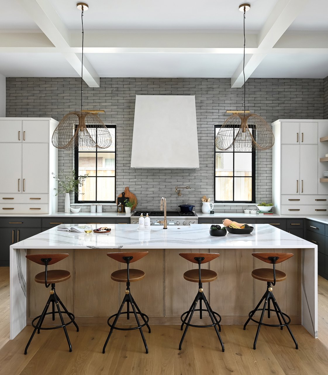 Whitehall-Brittanicca-Kitchen-French-Blue-Merz-cs26-003-24